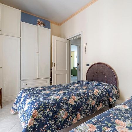 Grazia Attic Apartment With Terrace Трани Екстериор снимка