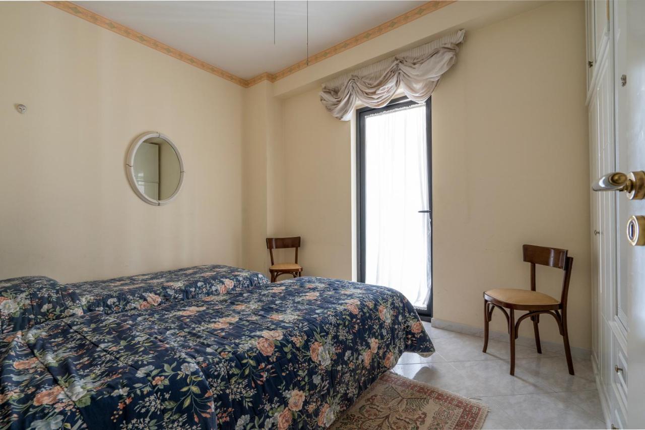 Grazia Attic Apartment With Terrace Трани Екстериор снимка