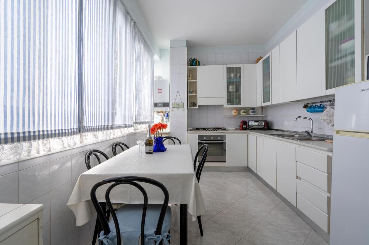 Grazia Attic Apartment With Terrace Трани Екстериор снимка